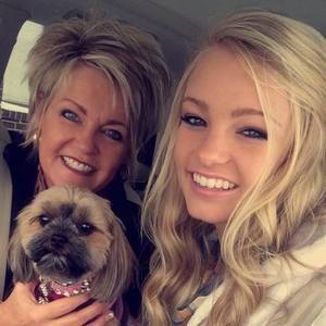 Meet your Posher, Pam